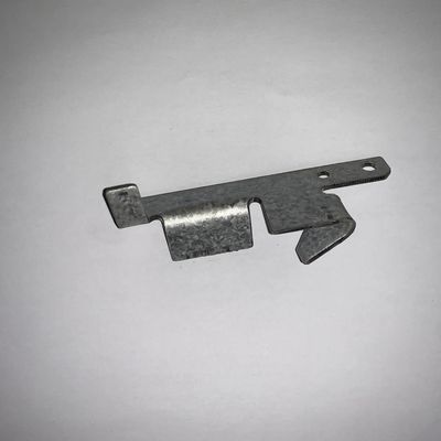 গ্যালভানাইজড রেগুলেটিং প্লেট পোল্ট্রি ব্র্যাকেট G.I. পোল্ট্রি ফার্মের জন্য অ্যাডজাস্টার